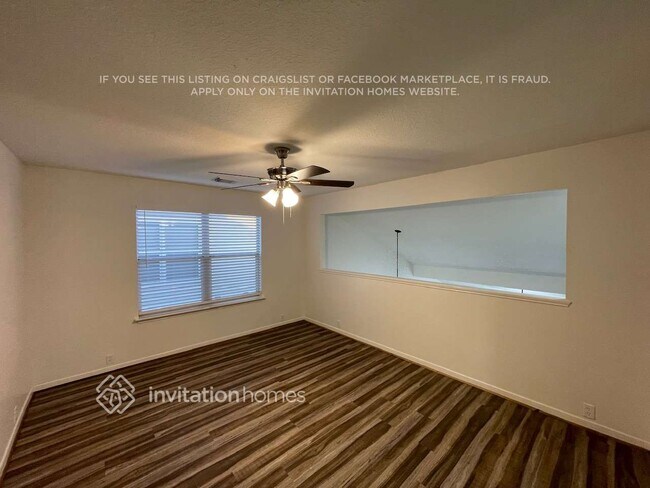 Foto del edificio - 16523 Bristle Creek Dr