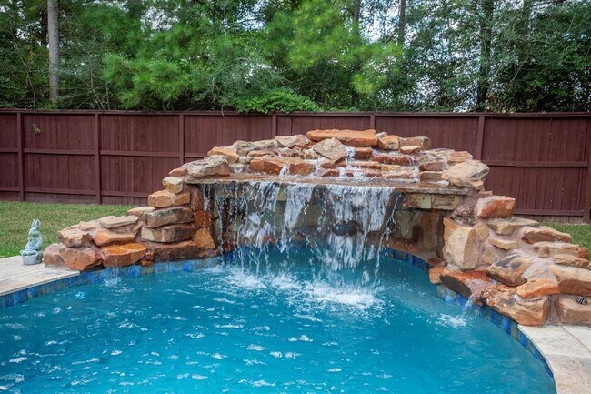 Building Photo - 22 S Oriel Oaks Cir