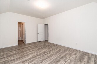 Building Photo - 4203 Richmeadow Dr