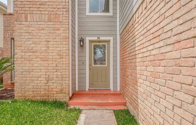 Building Photo - 16039 Sunbeam River Dr