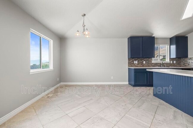 Foto del edificio - 4016 S Sunrise Dr