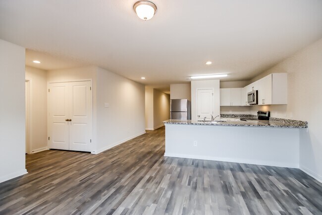 Foto del edificio - 15505 Briar Forest Dr