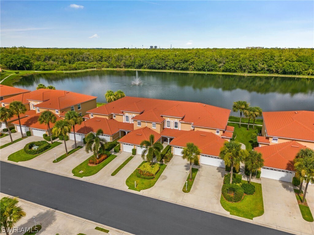 13940 Eagle Ridge Lakes Dr Unit 203, Fort Myers, FL 33912 Condo for