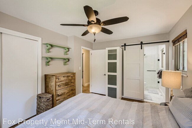 Foto del edificio - 4 br, 3 bath House - 1510 Lehigh St