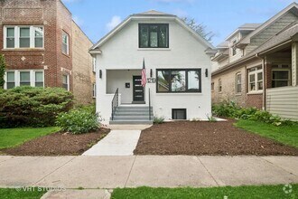Building Photo - 1219 Dewey Ave