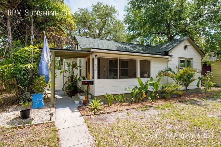 Foto principal - 4552 1st Ave N