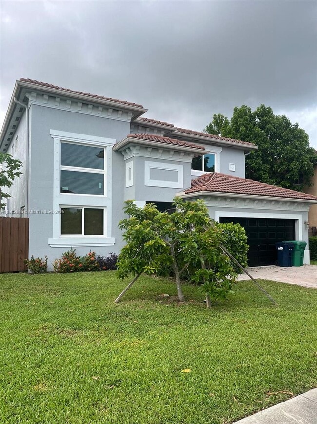 Building Photo - 15661 SW 177th Terrace