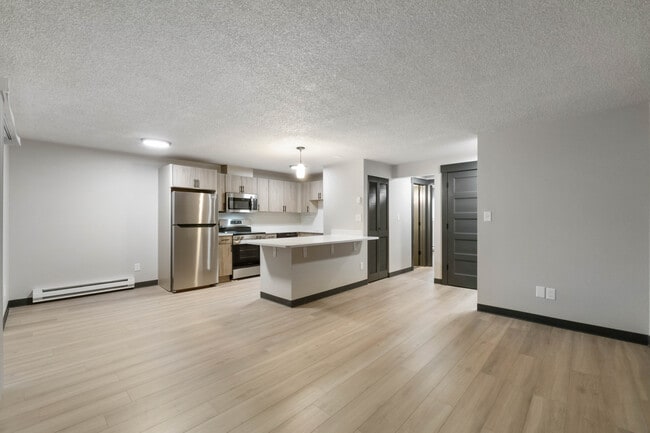 Building Photo - Bayswater Apartments