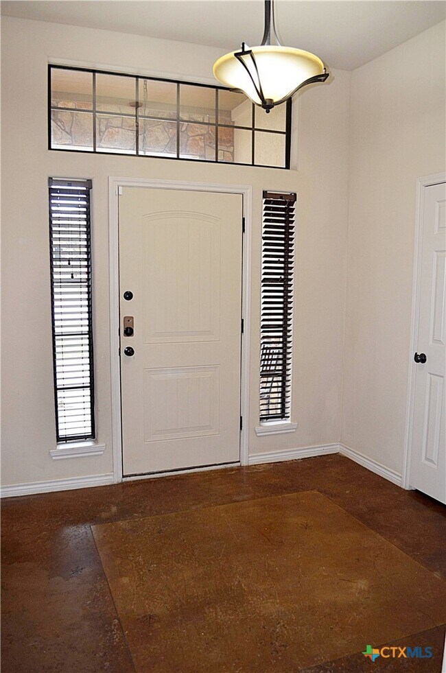 Foto del edificio - 5900 Boxelder Trail