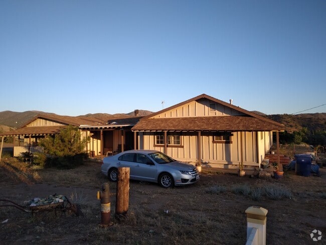 Building Photo - 9008 Hierba Rd