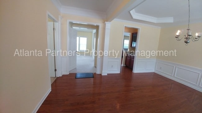 Building Photo - 2232 Young America Dr