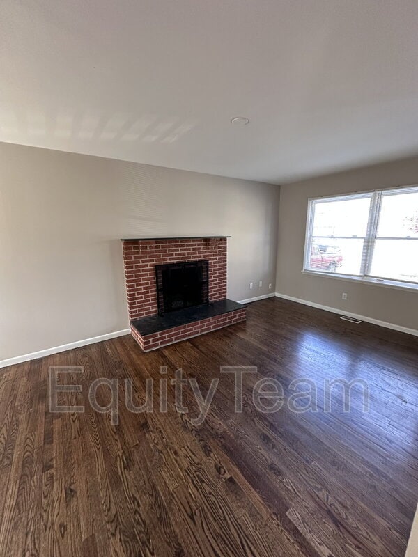 Building Photo - 517 Brunswick Dr