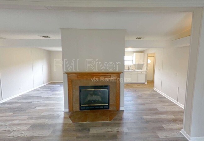 Foto del edificio - 12556 Palmetto St