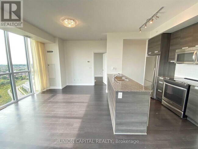 Photo du bâtiment - 75 Eglinton Ave W