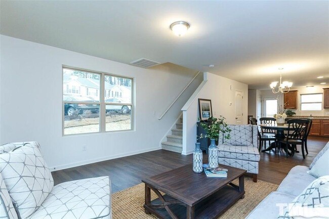Building Photo - 3294 Ivy Wood Ln