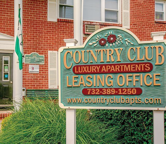 Foto del edificio - Country Club Apartments