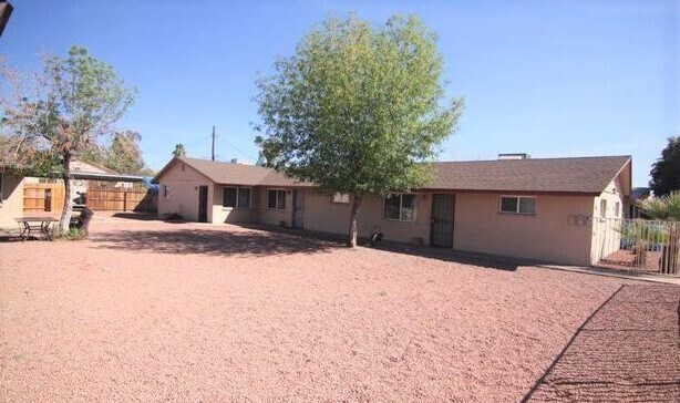 Primary Photo - 4421 N 23rd Ave