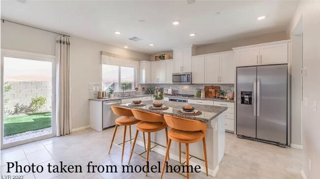 Building Photo - 10748 Hickam Ave