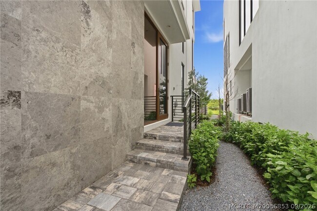 Building Photo - 4356 Diamond Shrs Wy