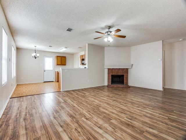 Foto del edificio - 3875 Fox Run Dr