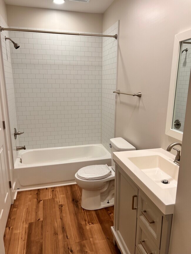 Foto del edificio - 8 Philadelphia Ave