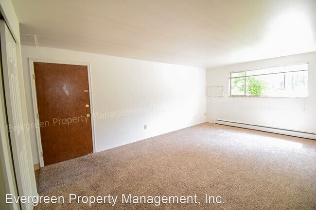 Building Photo - 1724 Larch St