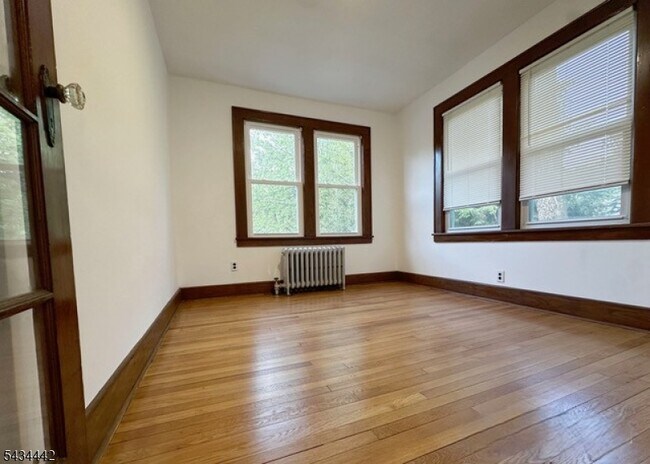 Foto del edificio - 1156 High Mountain Rd