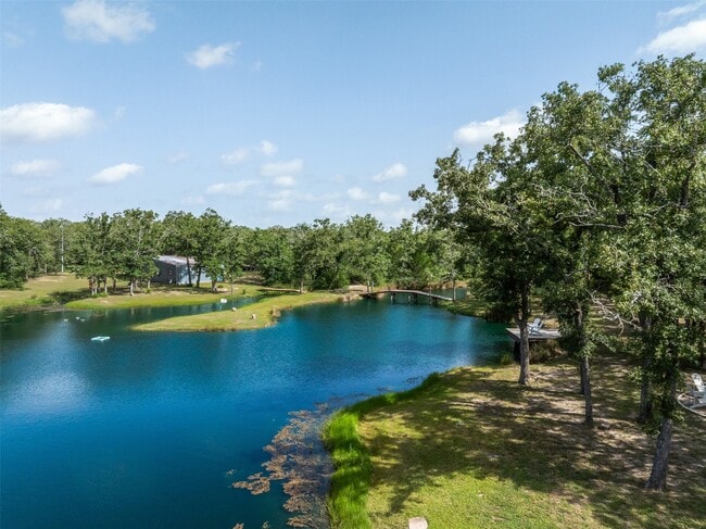 Building Photo - 6811 Mockingbird Rd