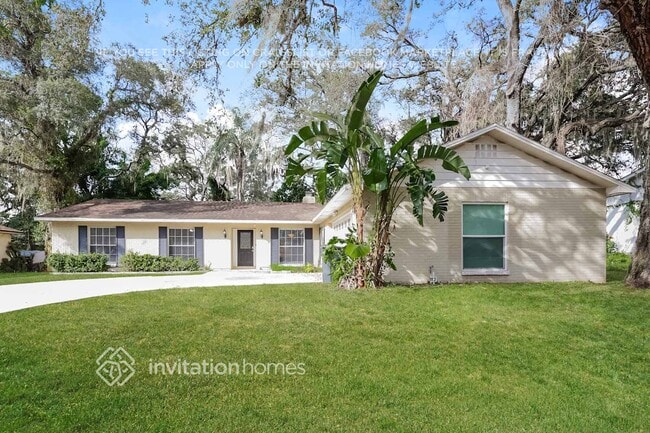 Building Photo - 5208 Cumberland Dr