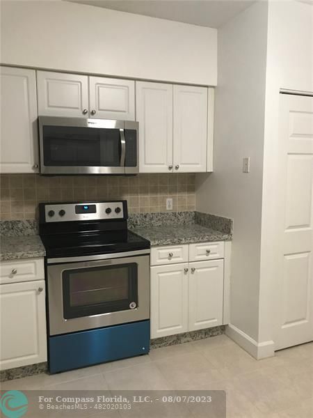 Foto del edificio - 285 Duval Ct