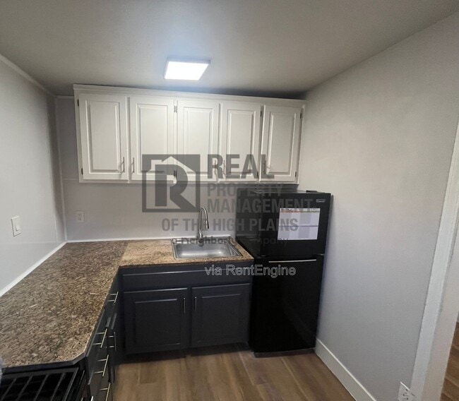 Building Photo - 4201 Erik Ave