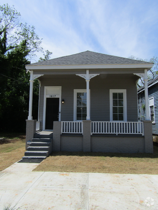 Building Photo - 1617 3rd Ave