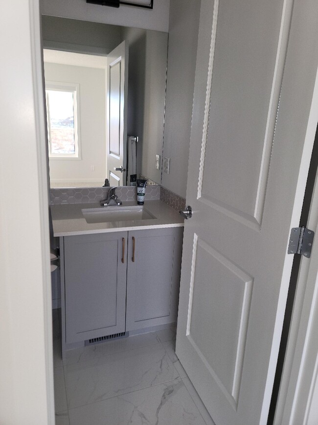 Masterbedroom Vanity - 862 Cornerstone Blvd NE