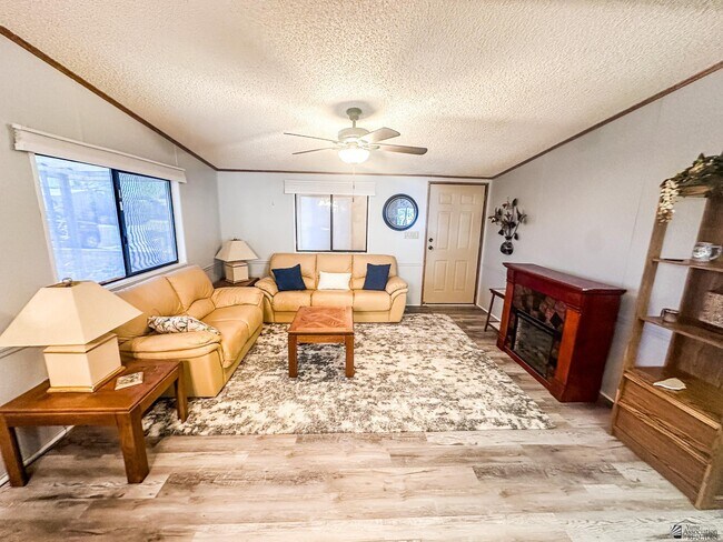 Foto del edificio - 13240 E 50th Dr