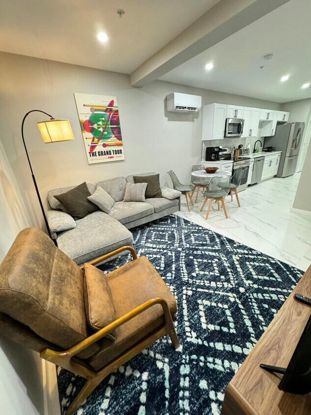 Foto principal - 1487 5th Ave