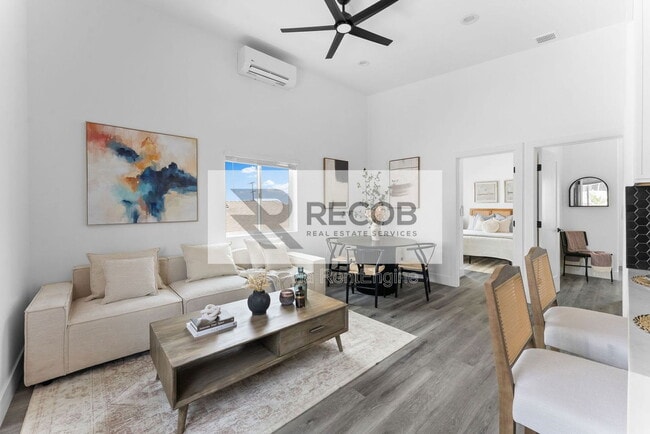 Foto del edificio - 2722 Nye St