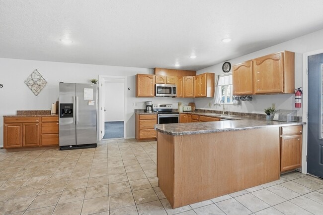 Foto del edificio - 9525-9529 E Mission Ave