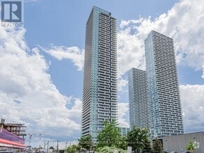 Building Photo - 950-3950 Portage Pkwy