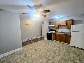 Building Photo - 705 N 4th St