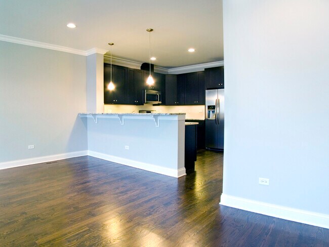 Foto del edificio - 4113 N Western Ave