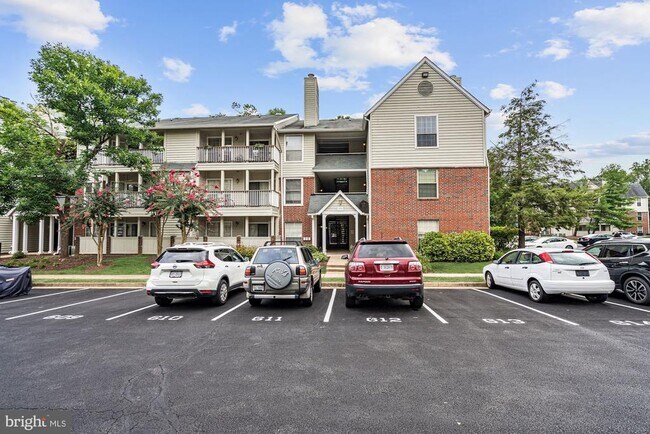 Building Photo - 12151 Penderview Ln