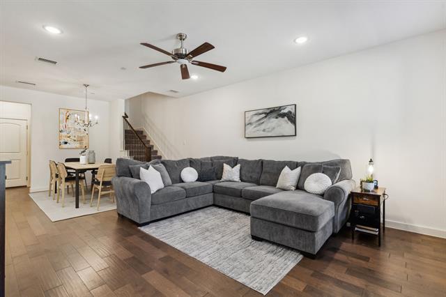 Foto del edificio - 4856 Woodruff Way
