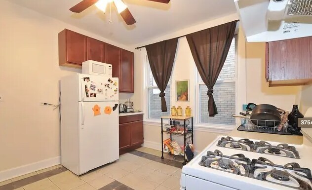 Foto del edificio - 3754 W McLean Ave