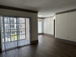 Interior Photo - Wesley Townsend Apartments at Buckhead