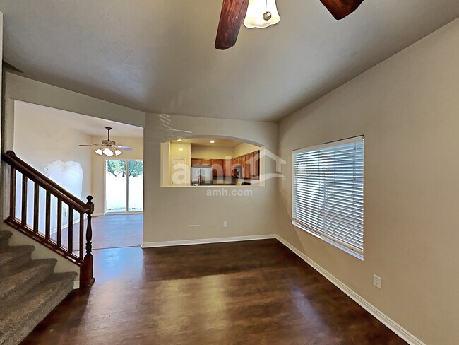 Foto del edificio - 6721 W Tupelo Lane