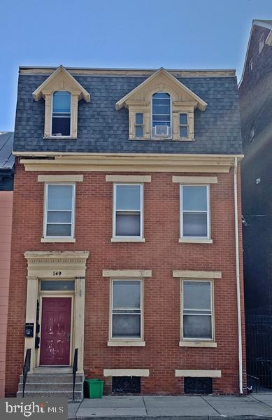 Building Photo - 149 S Beaver St