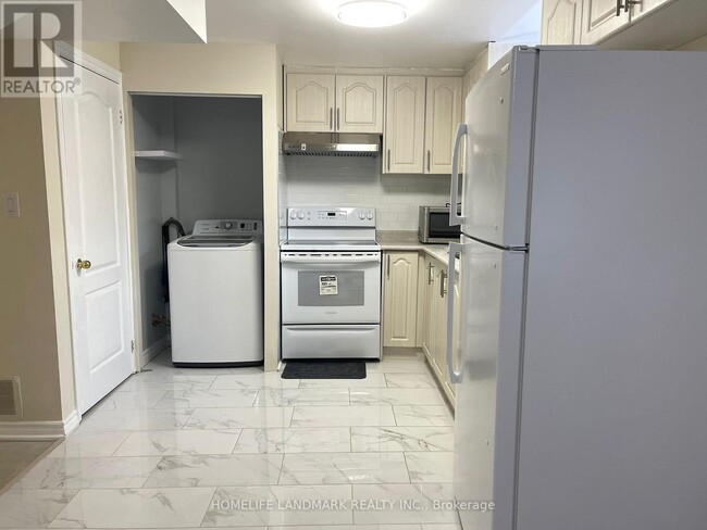 Building Photo - 826 Winterton Way