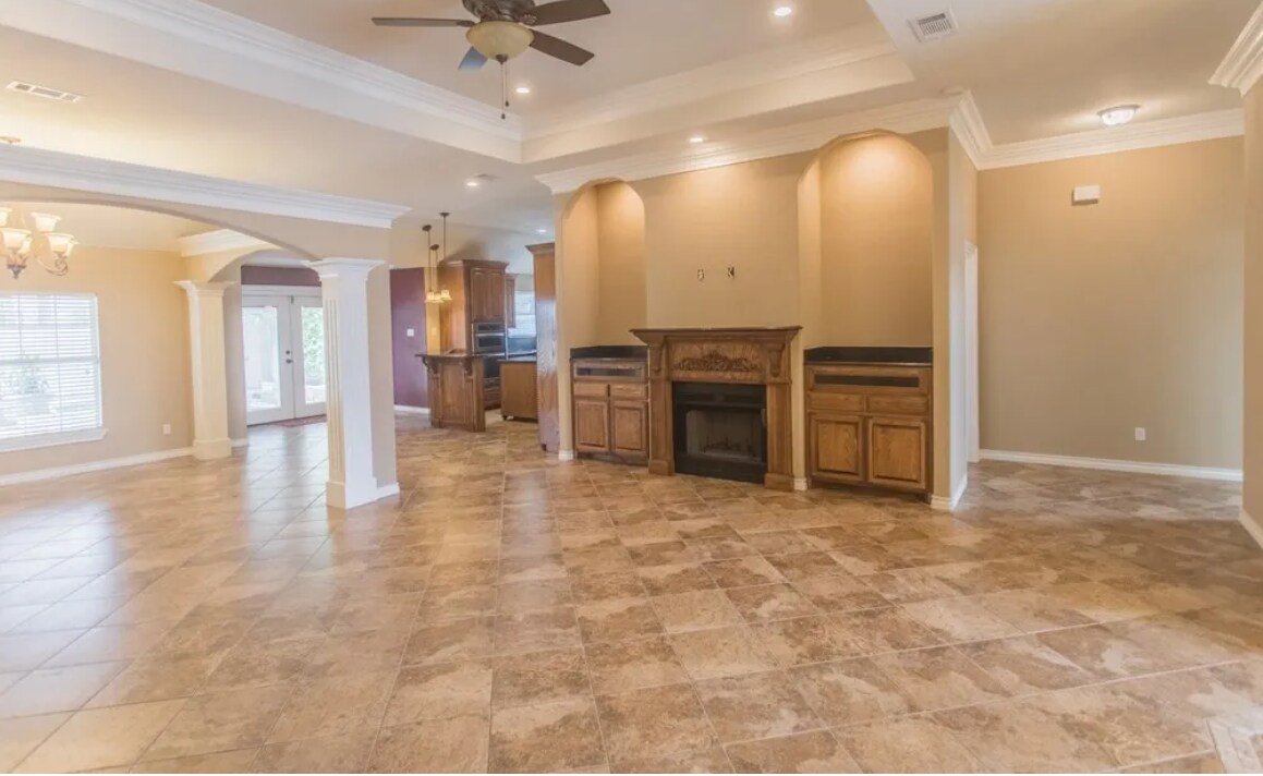 Foto del edificio - 2641 N Stockton Ave