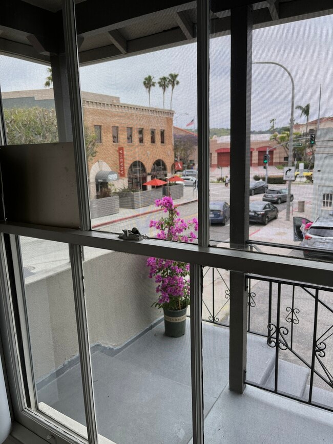 9 - Front Window - Culver City Studios | Utilities Included