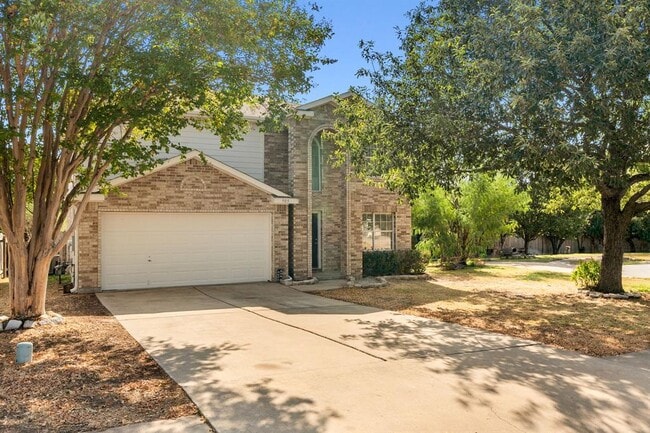 Building Photo - 905 Rocking Spur Cove